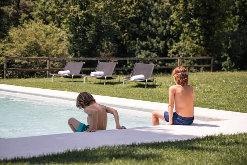 casa piscina ninos