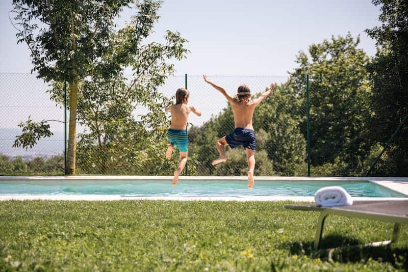 casa vacacional piscina ninos