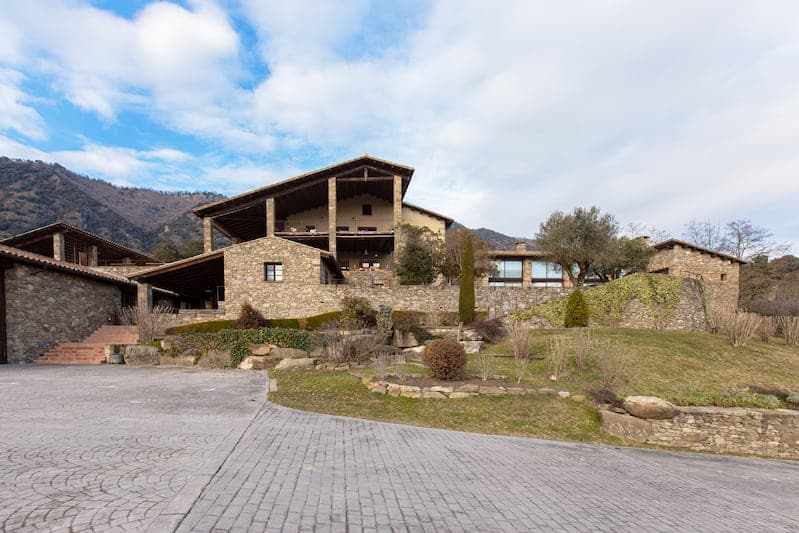 Casa-rural-22-persones-catalunya