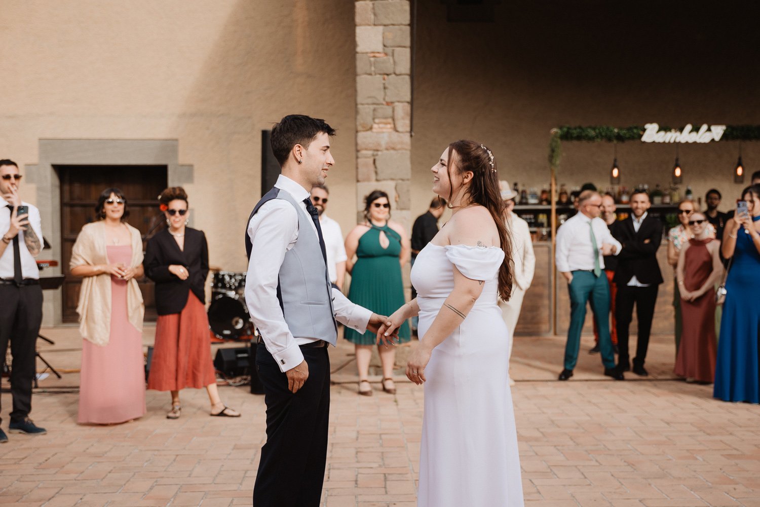 Lista para preparar el primer baile de boda Checklist para organizar y ensayar el baile nupcial